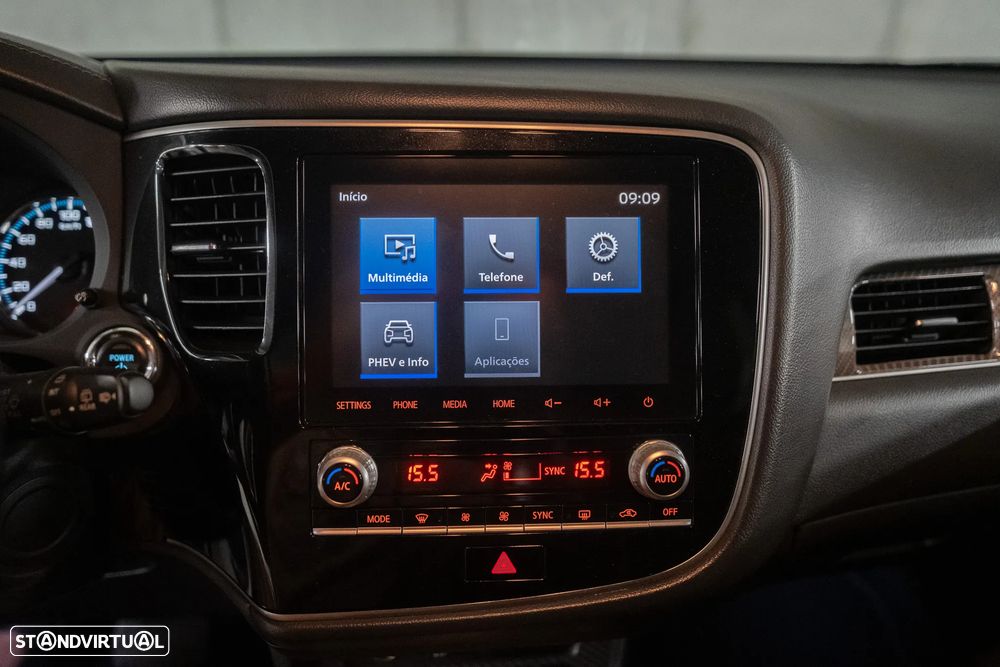 Mitsubishi Outlander - 9