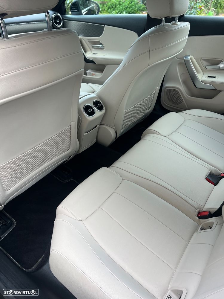 Mercedes-Benz A 200 Limousine Progressive - 11