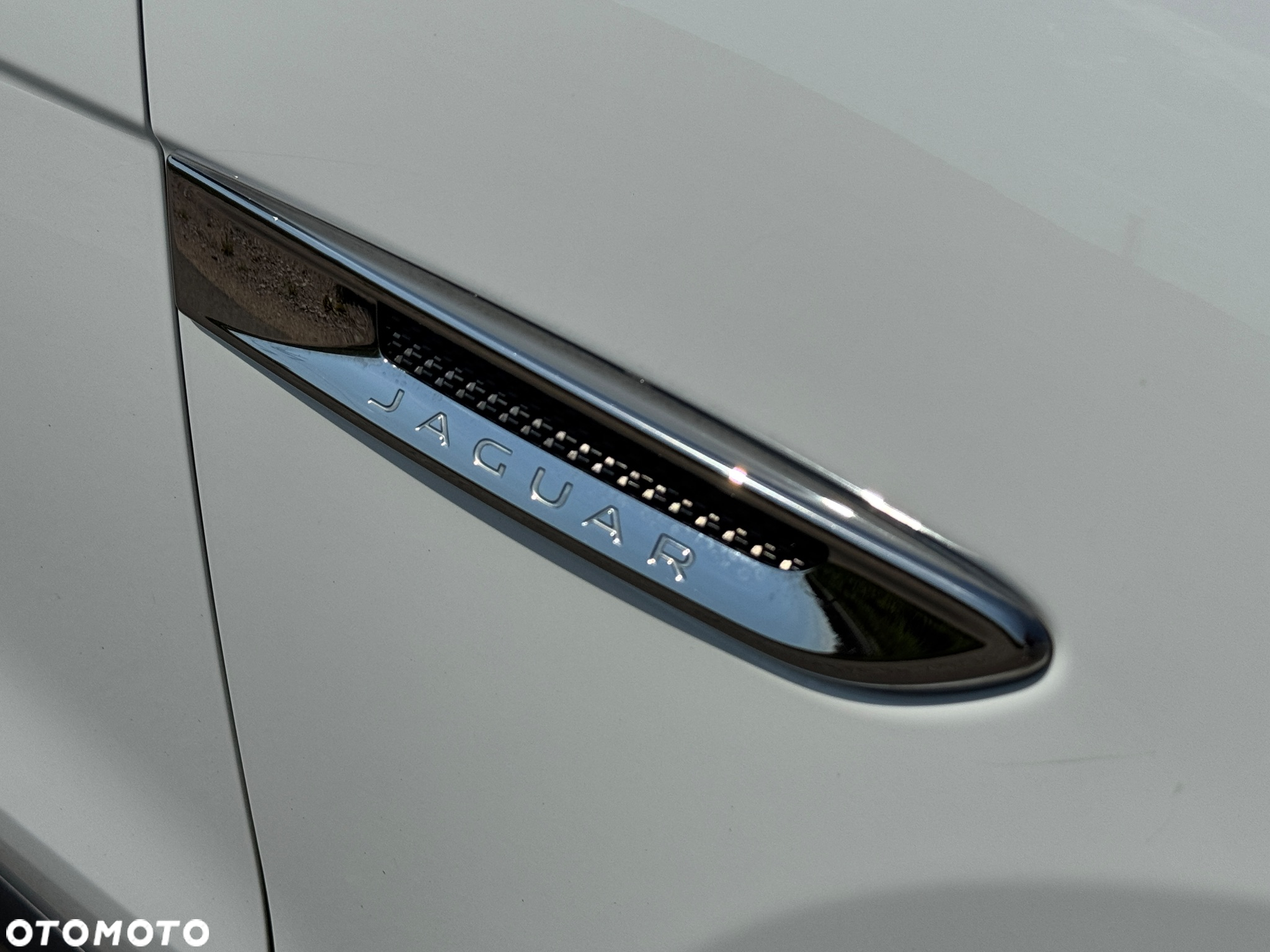 Jaguar F-Pace 20d AWD Portfolio - 21