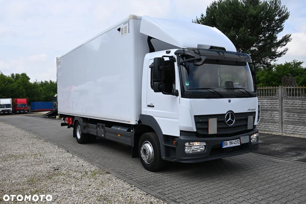 Mercedes-Benz Atego 1527 kontener 7,25 winda 2 T klima kamery - 3