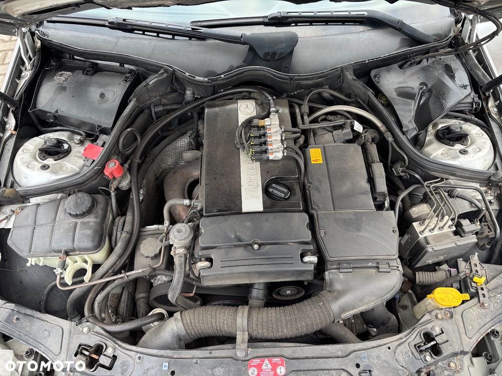 Mercedes-Benz Klasa C 180 Kompressor - 14