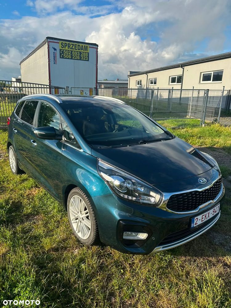 Kia Carens 1.7 CRDi 115 Dream Team Edition - 2