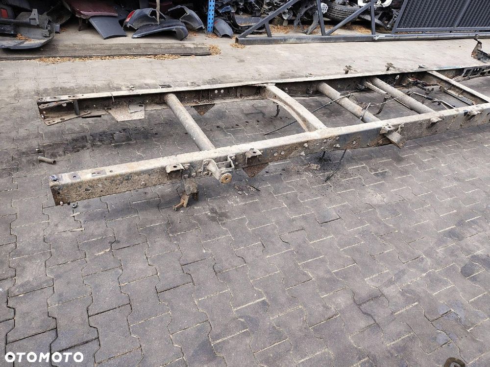 RAMA 3300 ROZSTAW OSI IVECO DAILY 3 III 35C15 FL LIFT 2 2.0 HPI - 10