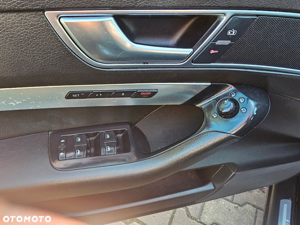 Audi A6 Avant 3.0 TDI tiptronic quattro - 9