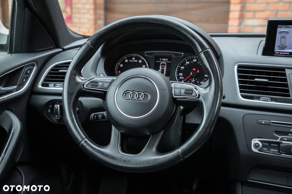 Audi Q3 2.0 TFSI quattro S tronic - 29