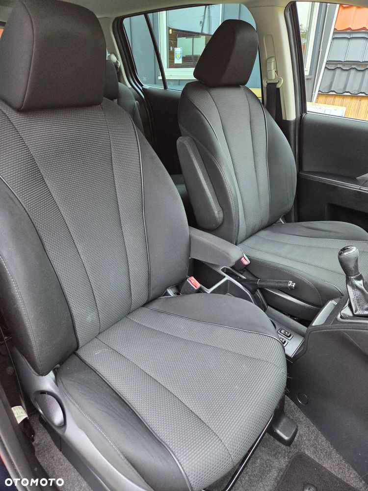 Mazda 5 2.0 MZR-DISI i-stop Sendo - 23