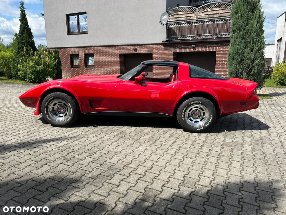 Chevrolet Corvette - 3