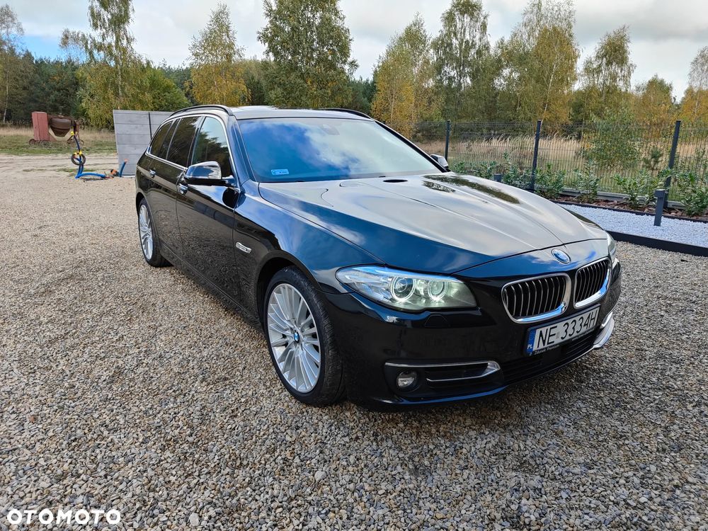 BMW Seria 5 530d xDrive Luxury Line - 1