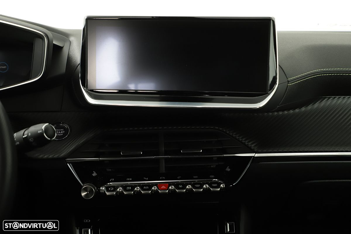 Peugeot e-2008 - 7