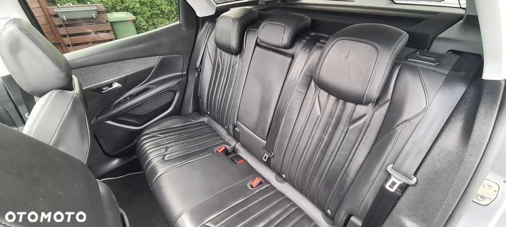 Peugeot 3008 1.6 THP Allure S&S EAT6 - 18