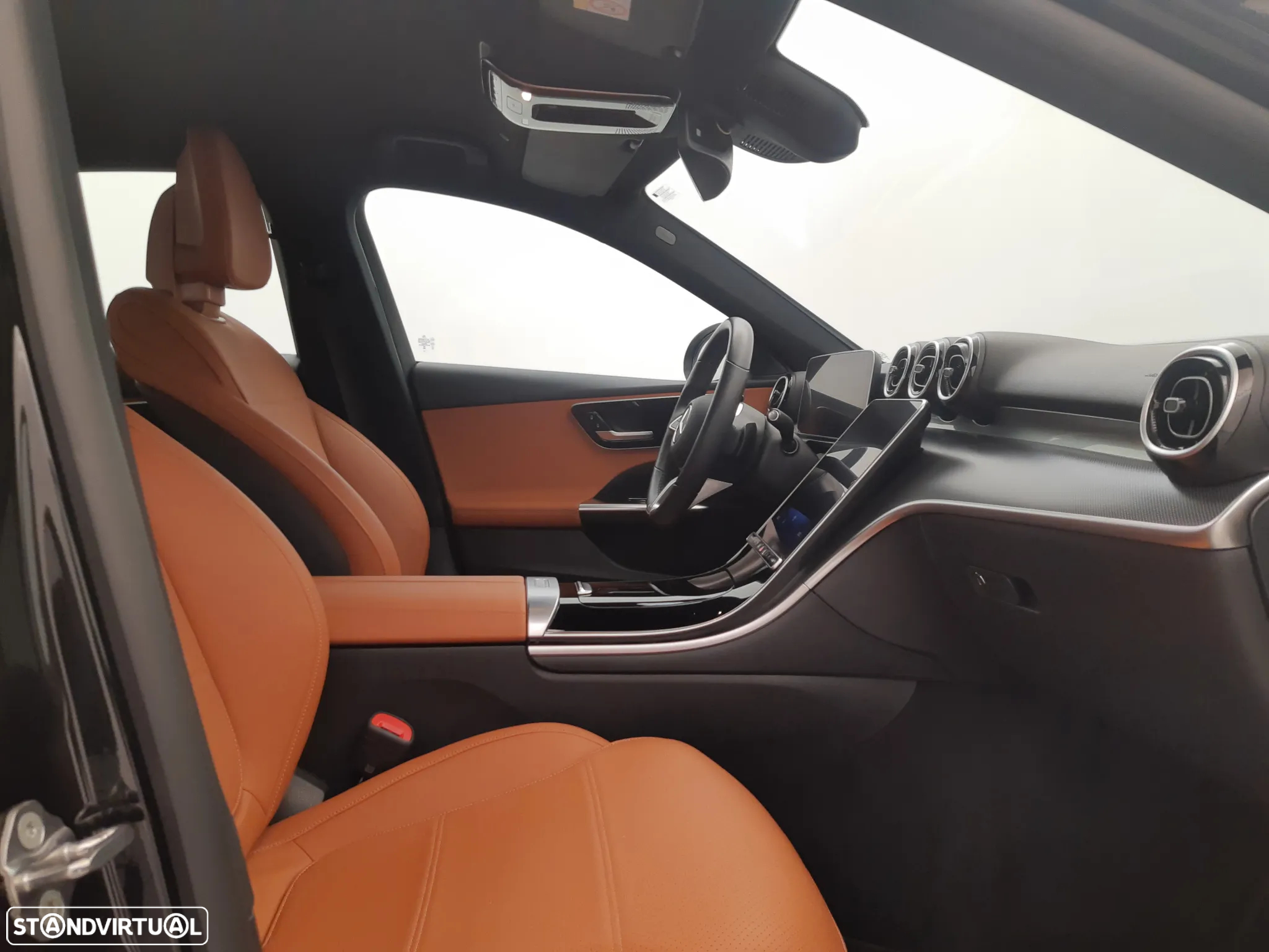 Mercedes-Benz C 300 e - 27