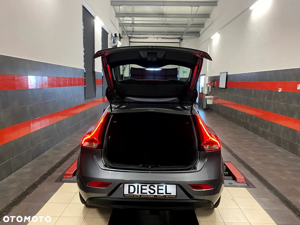 Volvo V40 D2 Drive-E Summum - 14