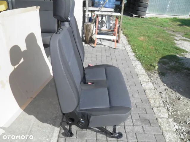 FOTEL ŁAWKA RENAULT MASTER IV 2022r - 5