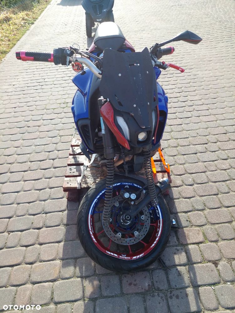 Yamaha MT - 6