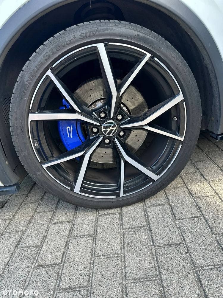 Volkswagen Tiguan - 22