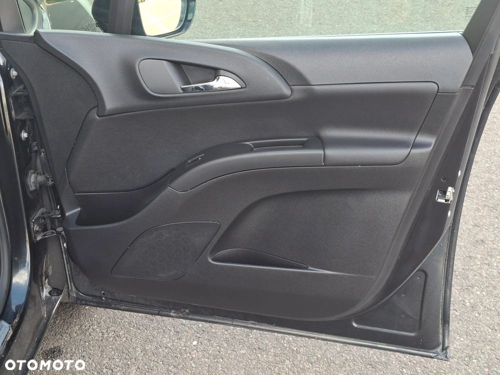 Opel Meriva 1.4 T Cosmo - 23