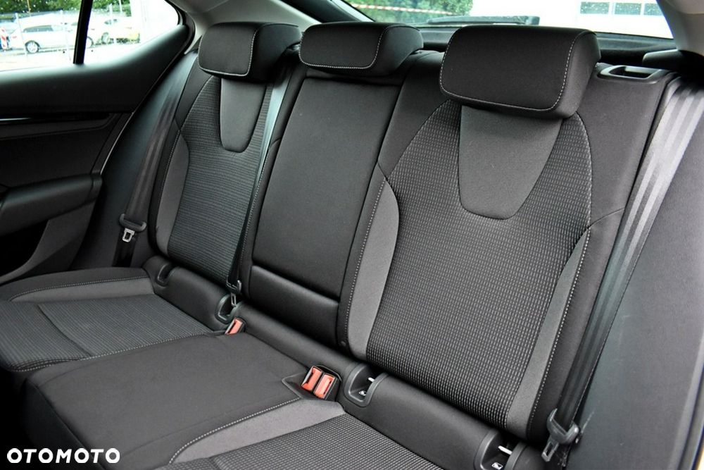 Skoda Octavia 1.5 TSI Selection - 12