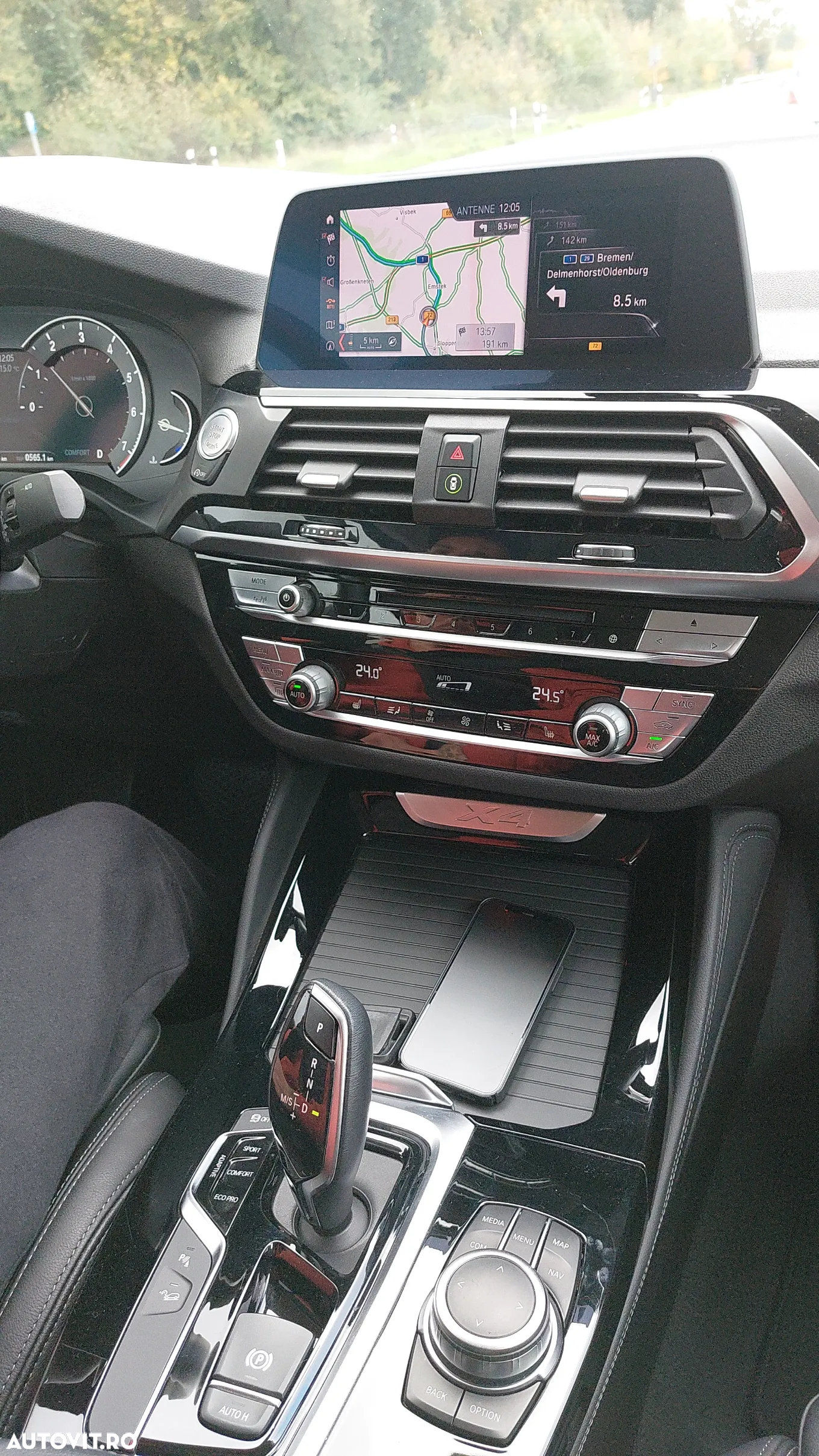 BMW X4 xDrive20i AT - 9