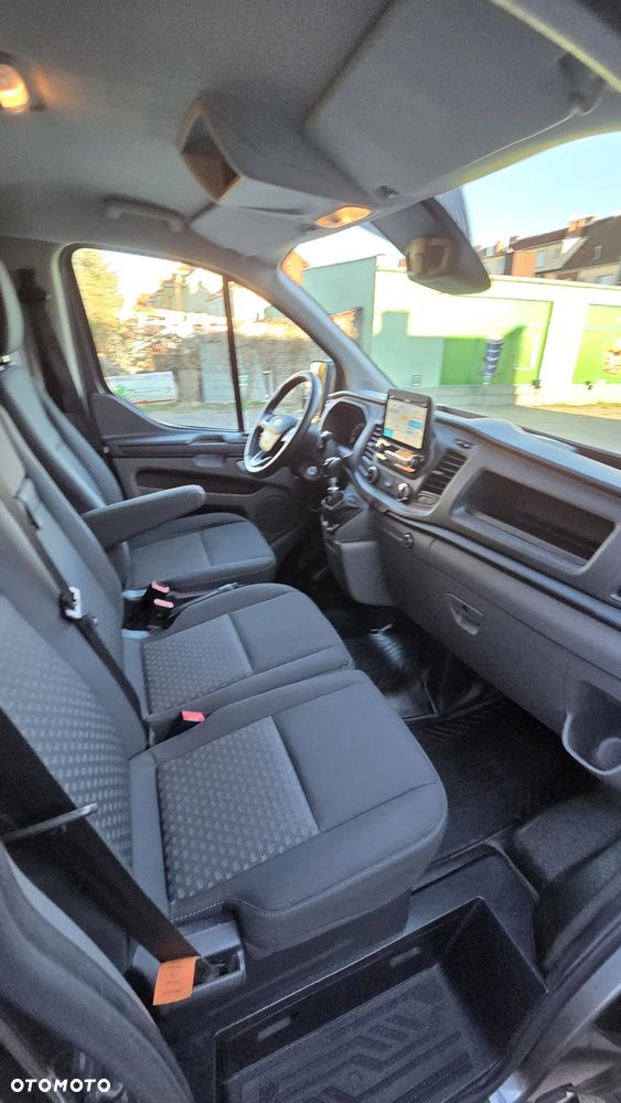 Ford Transit Custom - 19