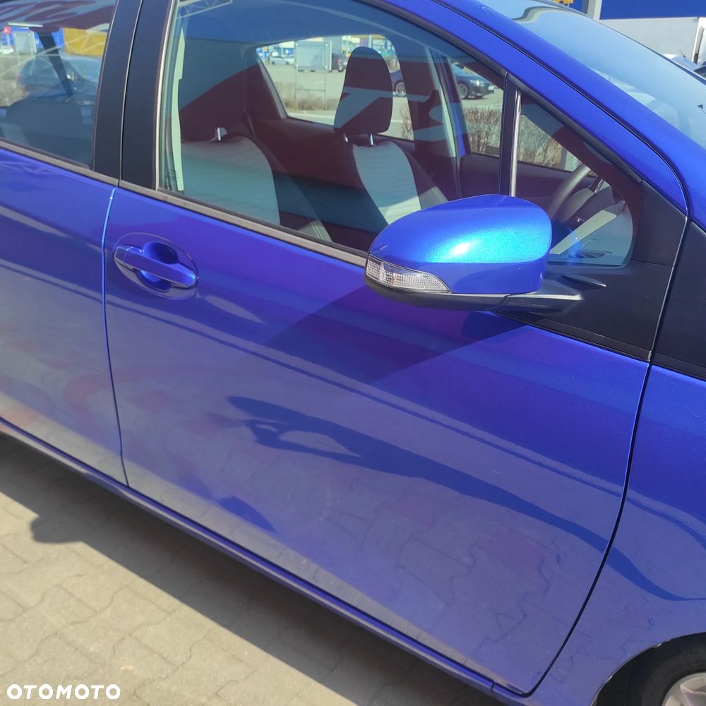 Toyota Yaris 1.5 Premium - 17