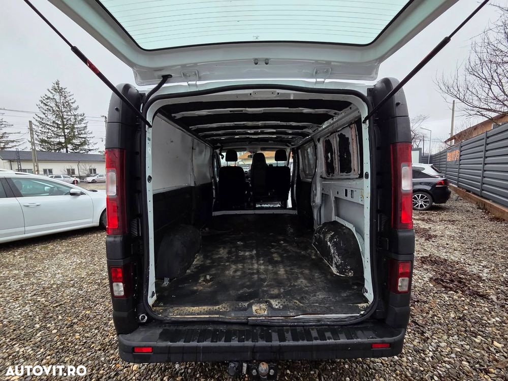 Opel Vivaro/Renault Trafic - 15