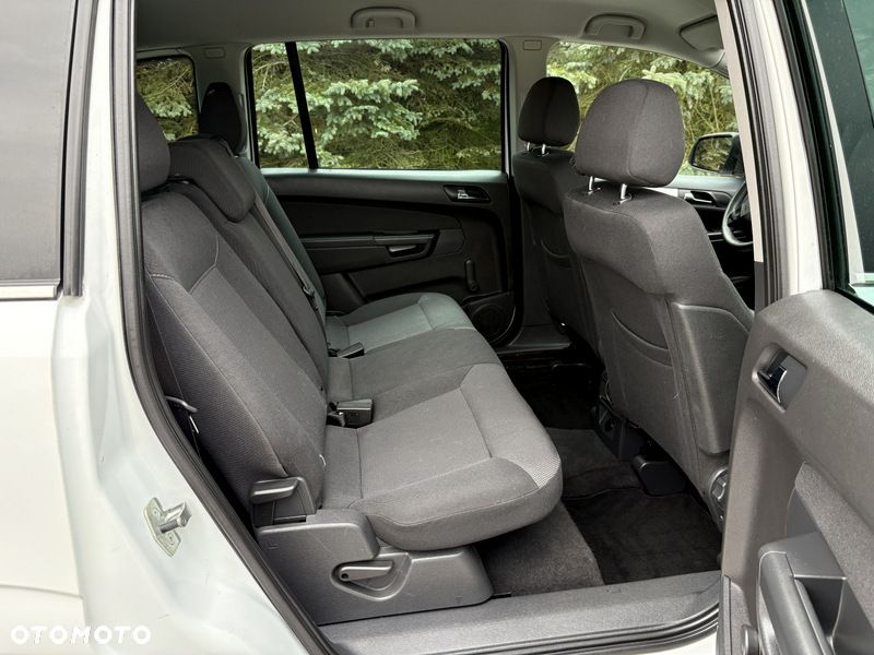 Opel Zafira 1.8 Design Edition - 17