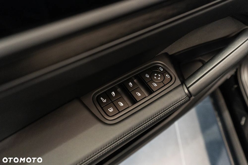 Porsche Cayenne E-Hybrid PHEV - 27