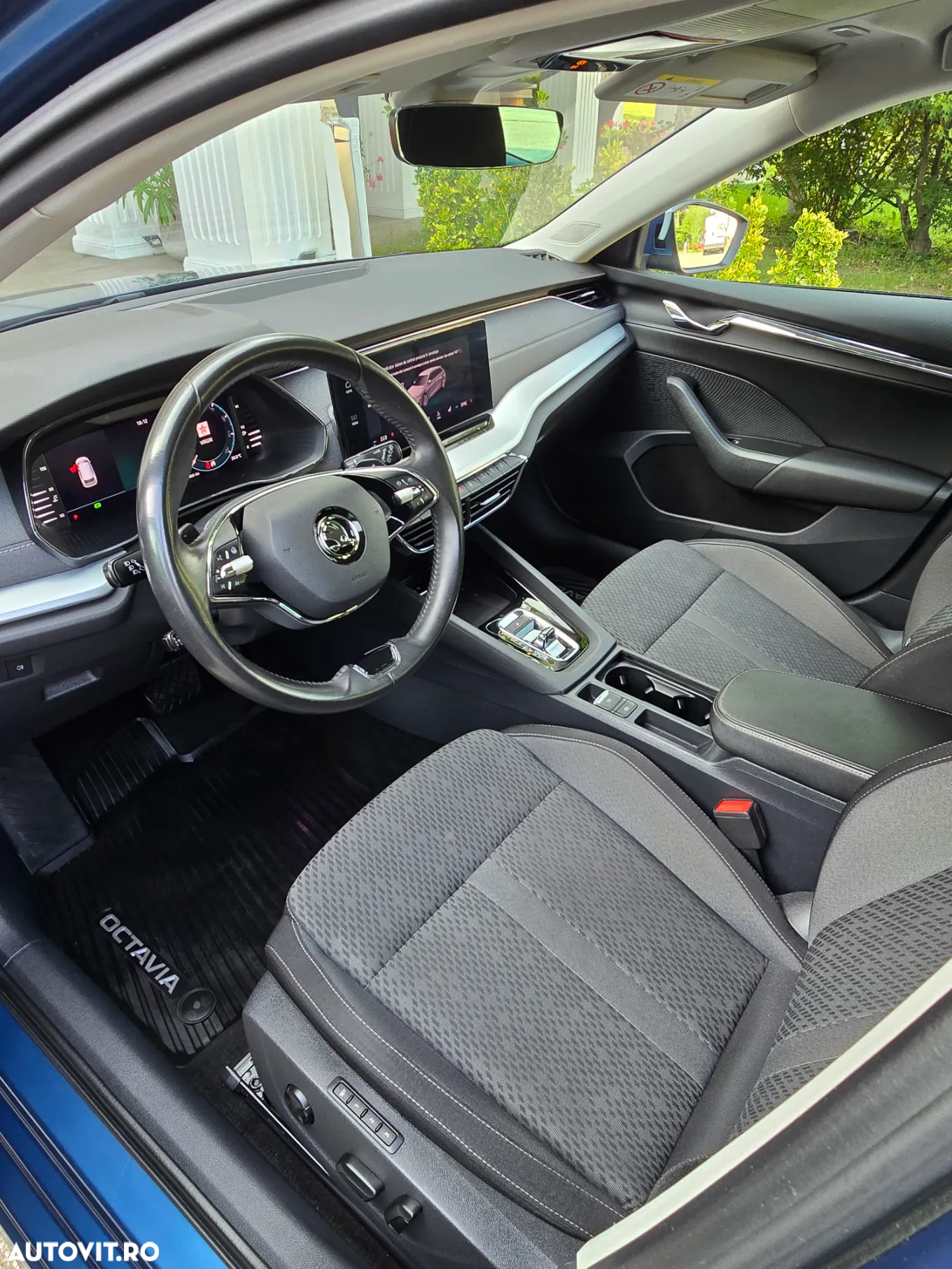 Skoda Octavia 2.0 TDI DSG First Edition - 5