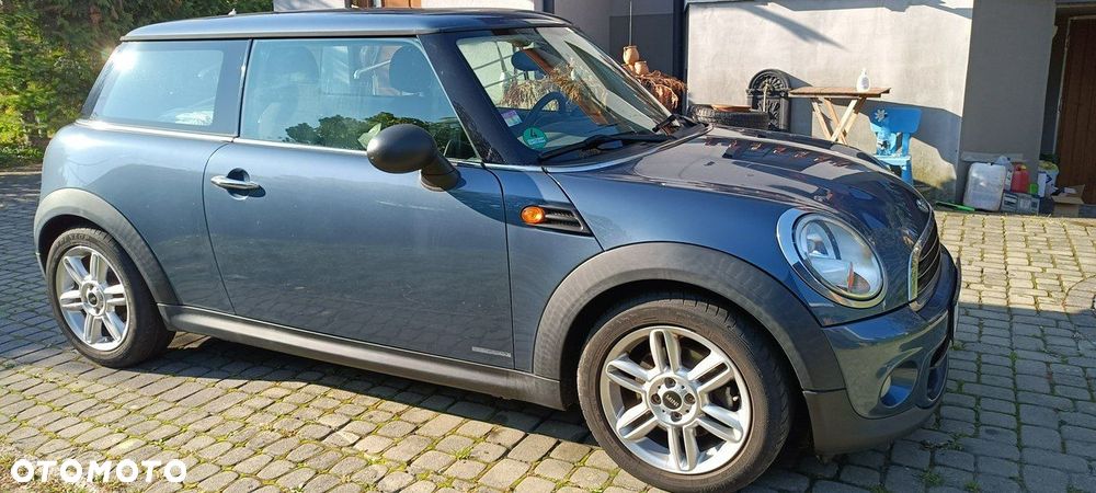 MINI ONE - 13