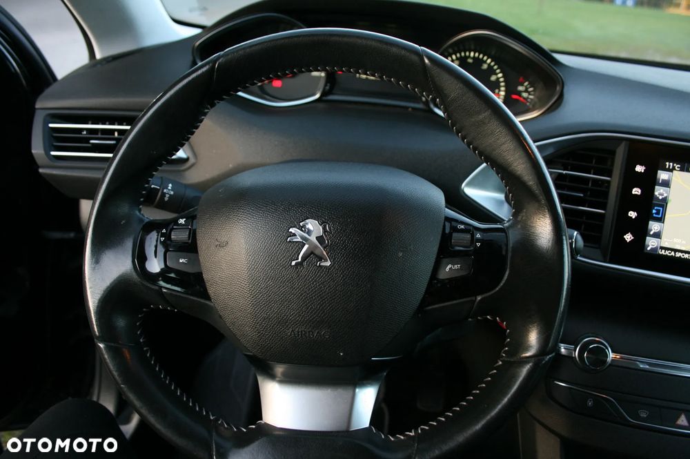 Peugeot 308 1.6 THP Allure - 15