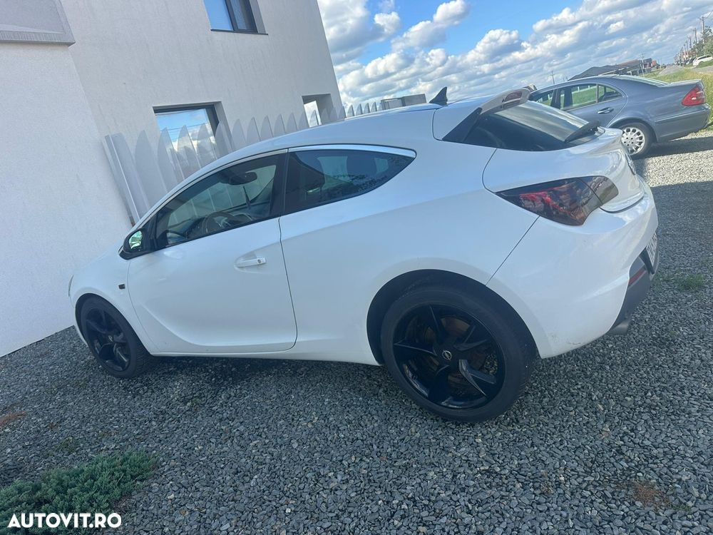 Opel Astra 2.0 CDTI ECOTEC Start/Stop - 4
