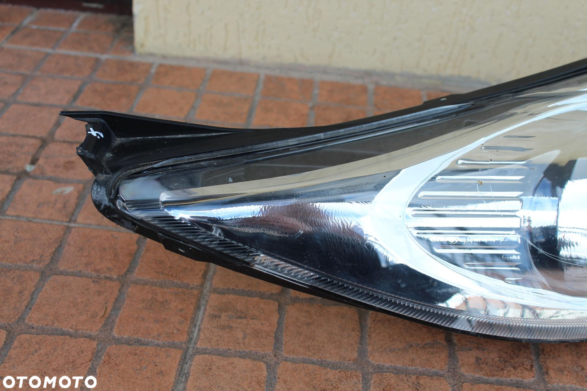 LAMPA PRAWY PRZÓD FORD FIESTA MK7 1EL247045-36II - 3