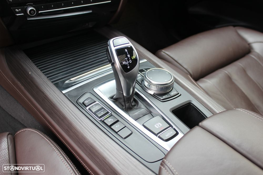 BMW X5 25 d xDrive Pack M - 21