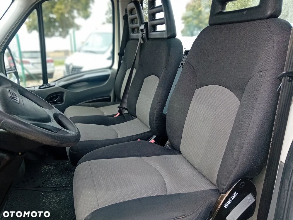 Iveco 35C15 - 11