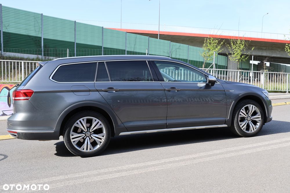 Volkswagen Passat Alltrack 2.0 TSI (BMT) 4Motion DSG - 10