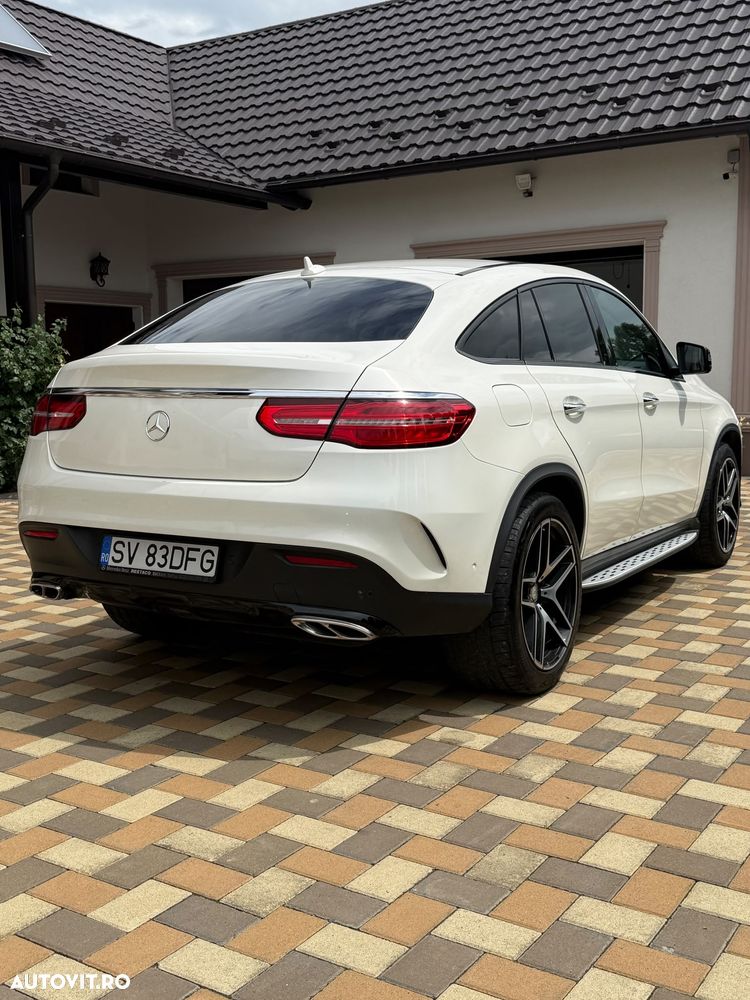 Mercedes-Benz GLE 350 d 4MATIC - 3