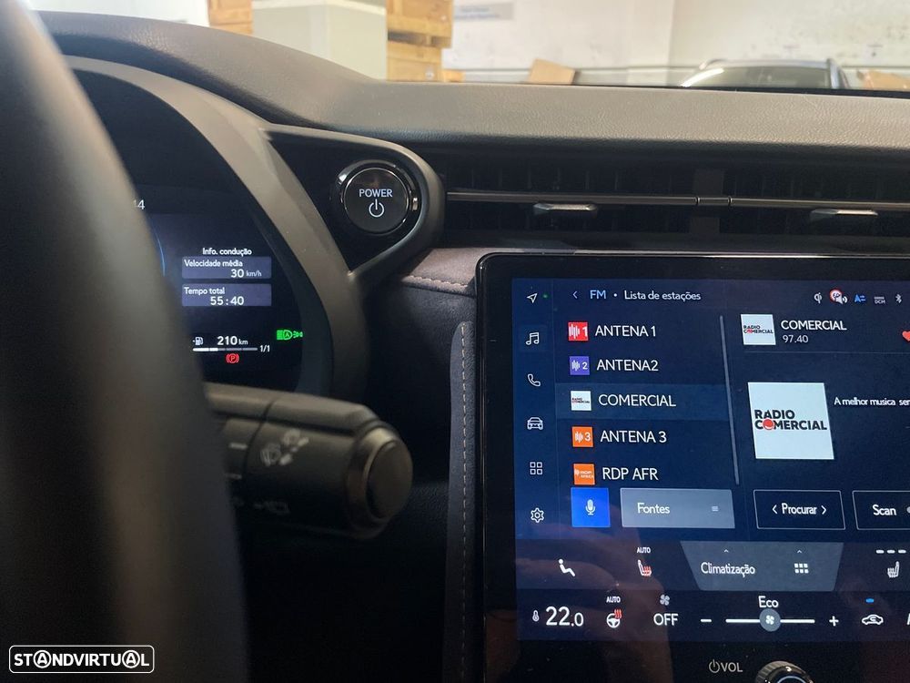 Lexus LBX Cool+ - 23