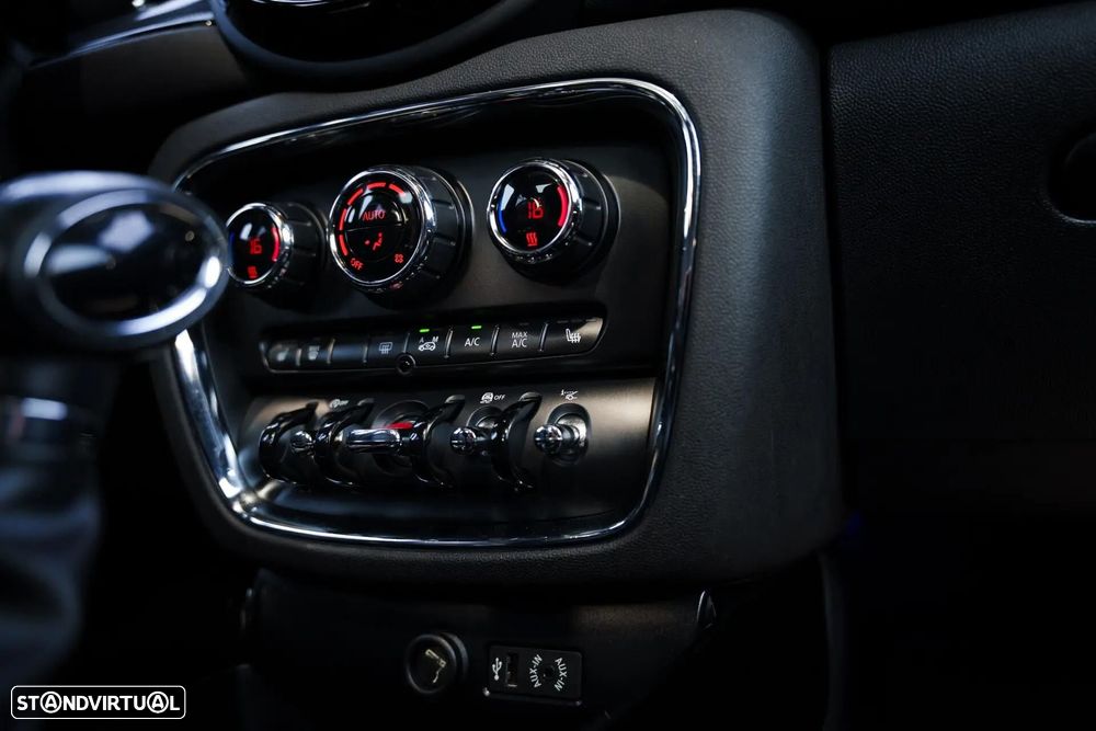 MINI Clubman Cooper D Sport Edition Auto - 16