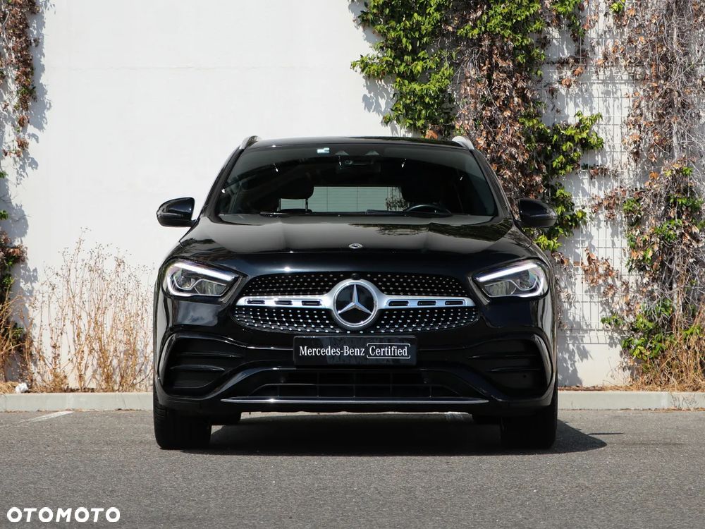 Mercedes-Benz GLA 200 AMG Line - 3