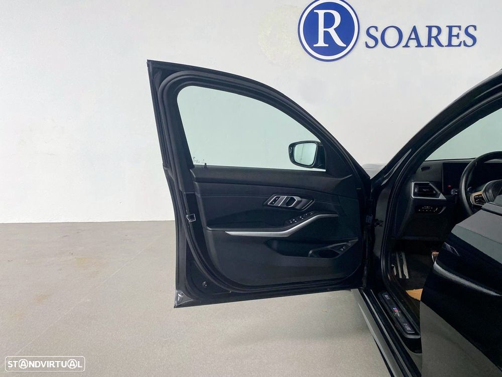 BMW 320 d Pack M Auto - 15