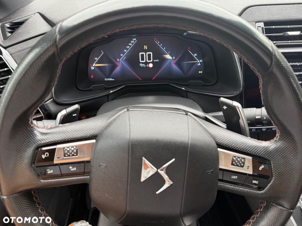 DS Automobiles DS 7 Crossback 2.0 BlueHDi Performance Line + - 18