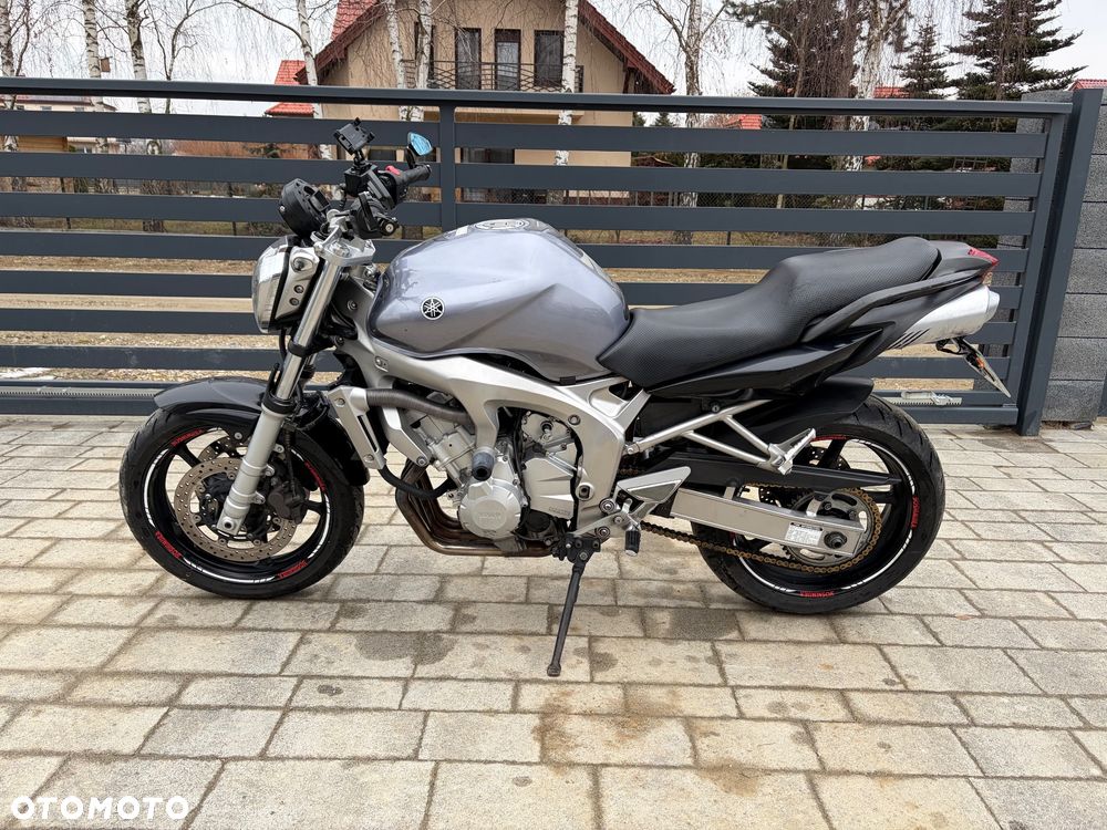 Yamaha FZ6 - 5