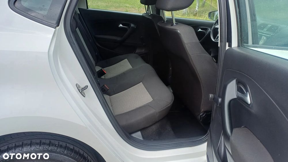 Volkswagen Polo - 23