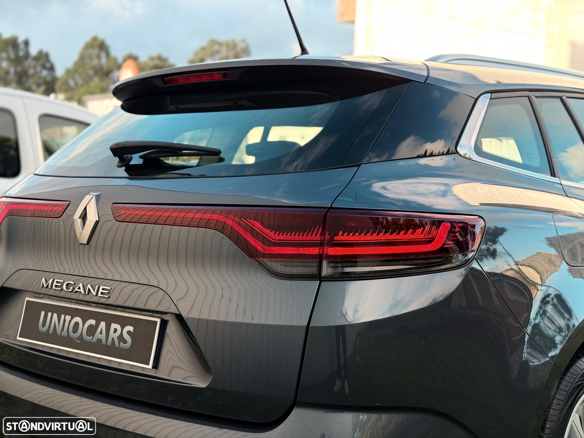 Renault Mégane 1.5 Blue dCi Limited - 10