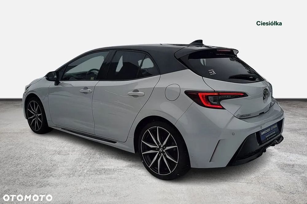 Toyota Corolla 2.0 Hybrid GR Sport Dynamic - 3