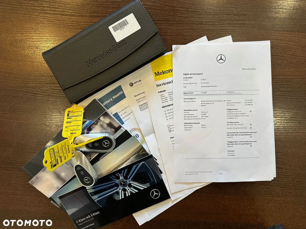 Mercedes-Benz Klasa C 300 e 9G-TRONIC Avantgarde - 33