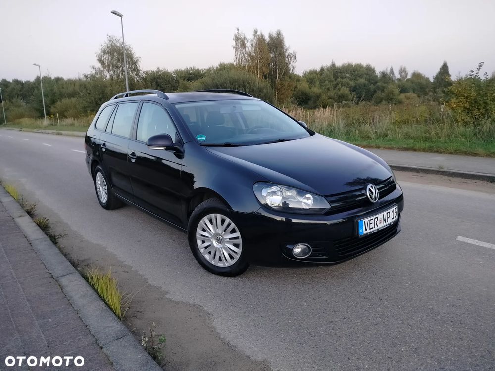 Volkswagen Golf - 2