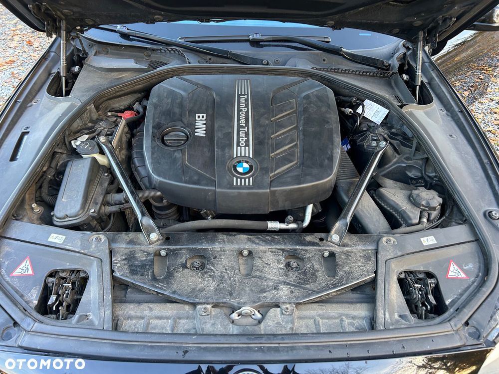 BMW Seria 5 520d Luxury Line - 40
