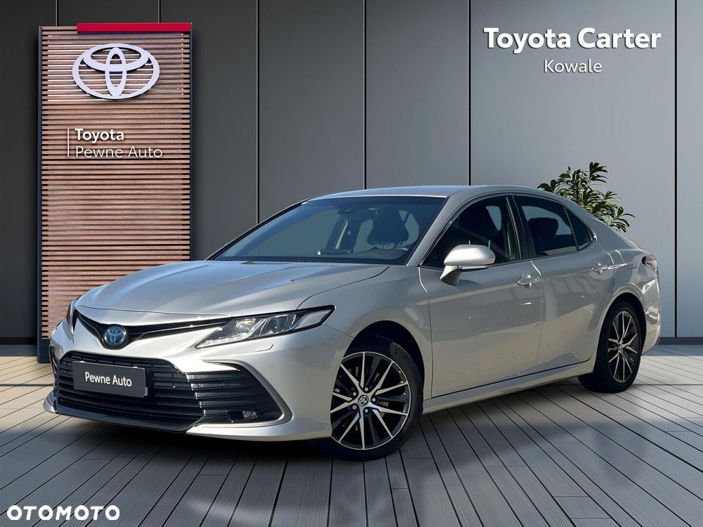 Toyota Camry 2.5 Hybrid Prestige CVT - 2