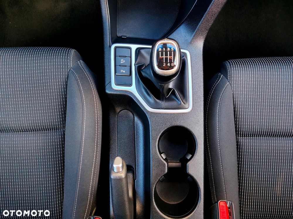 Kia Sportage 1.6 GDI 2WD VISION - 25